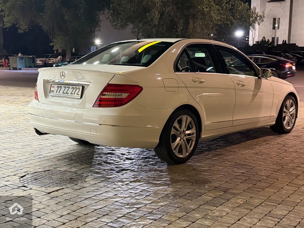Վաճառվում է Mercedes benz C-180 Restyled - 2012թ - image 3