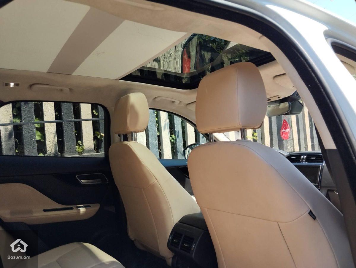 Jaguar F-Pace 2019 - image 8