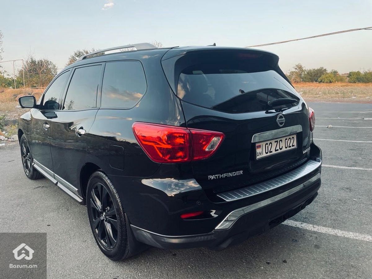 Nissan Pathfinder Platinium - image 6