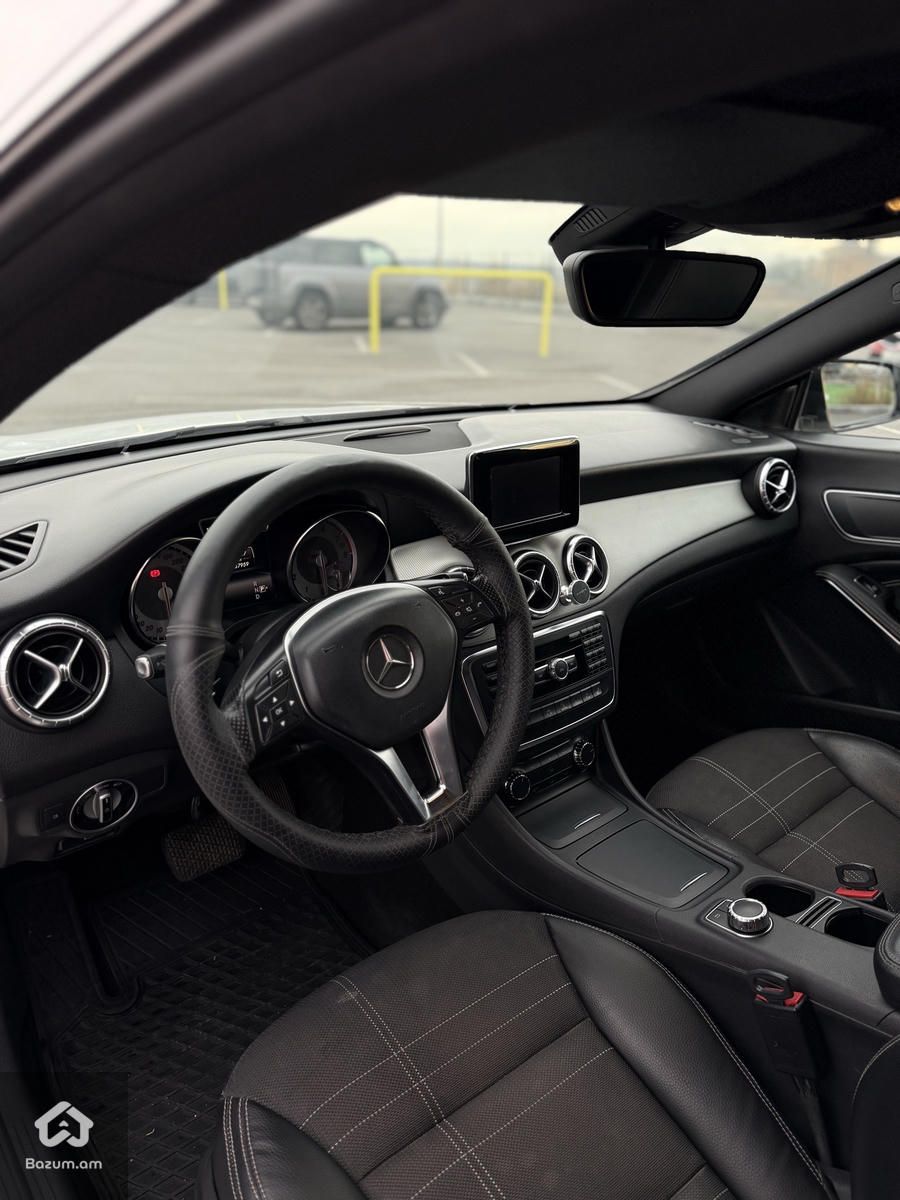 Mercedes CLA - image 8