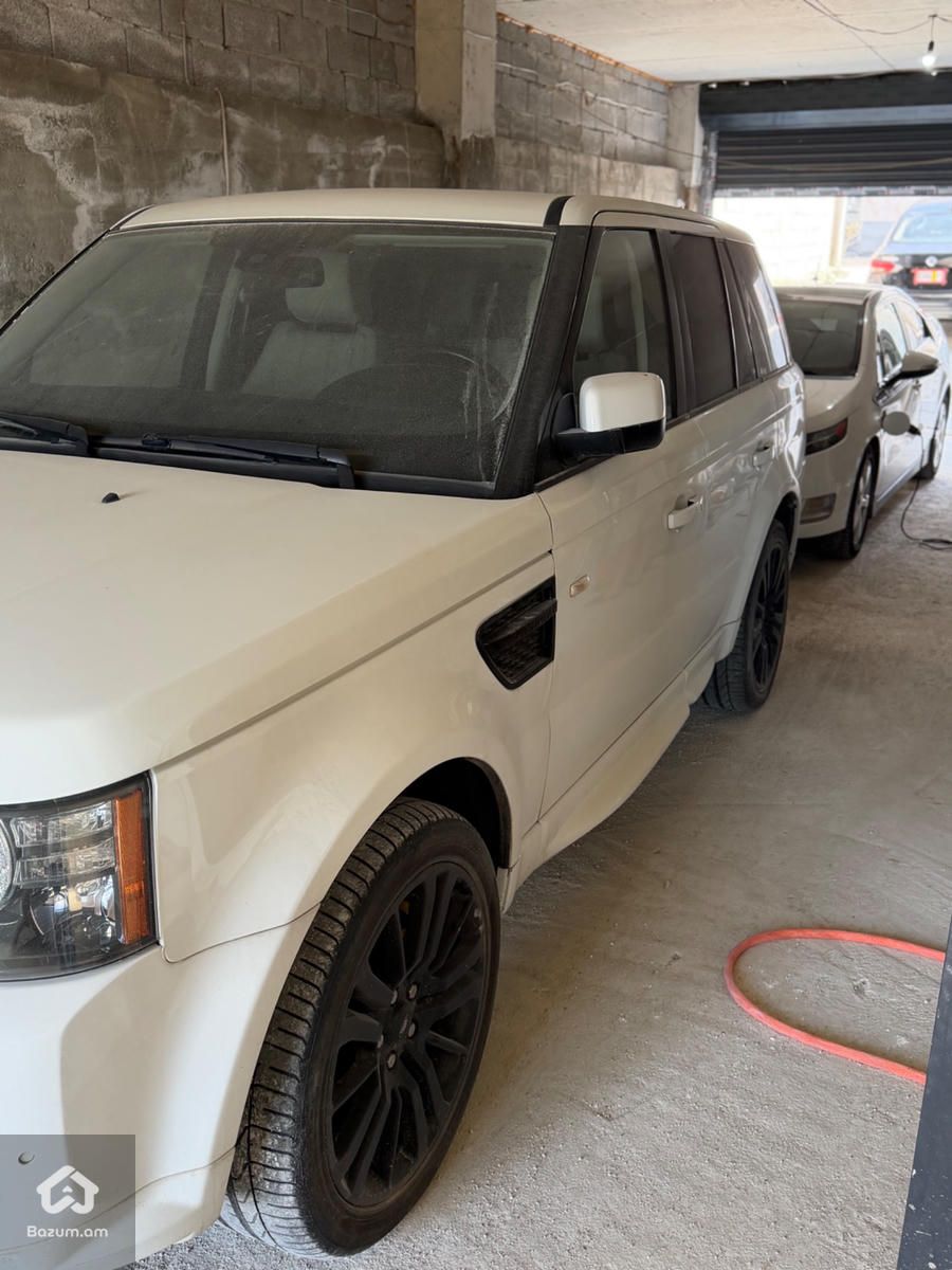 Land Rover Range Rover Sport 2011 - image 3