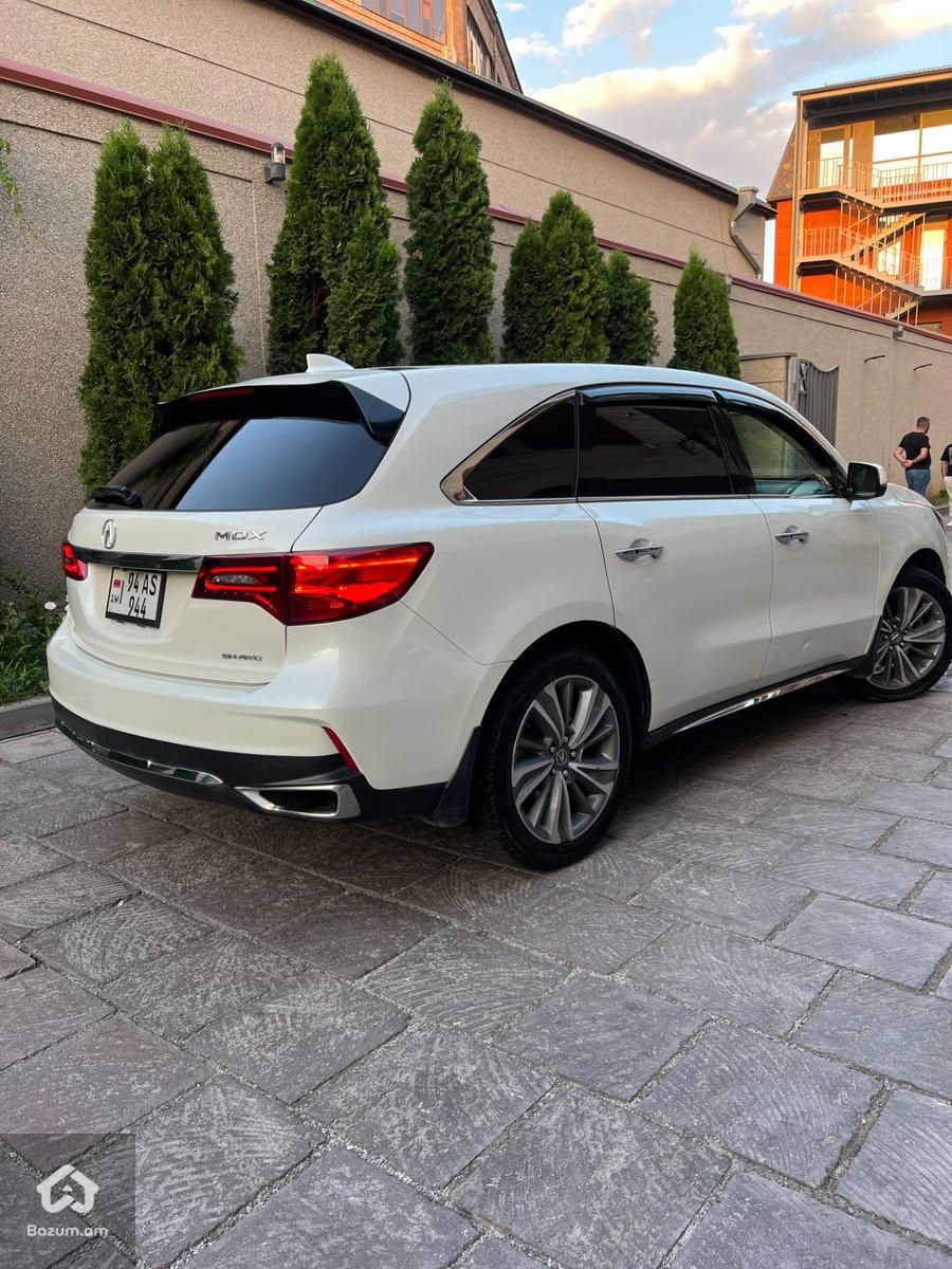 Acura MDX 2018 - image 5
