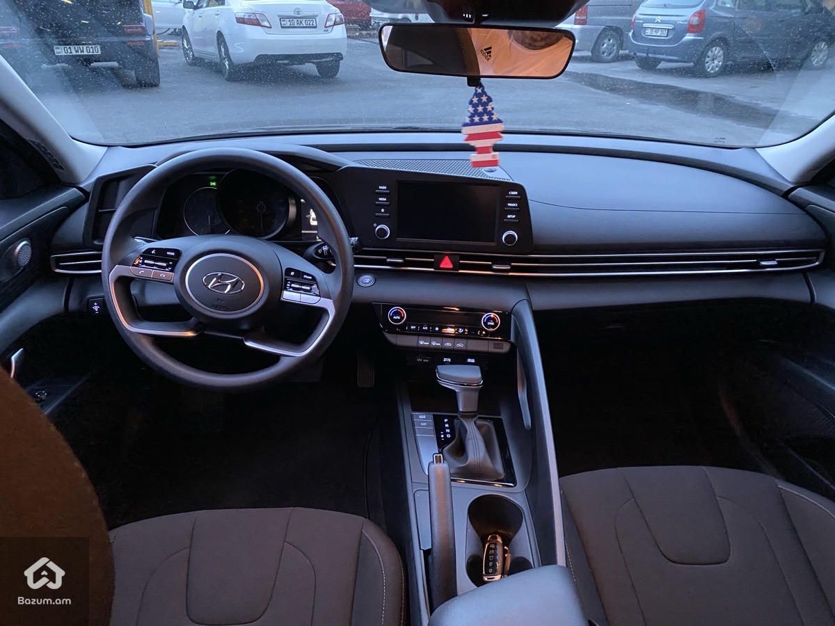 Hyundai Elantra 2023 - image 7