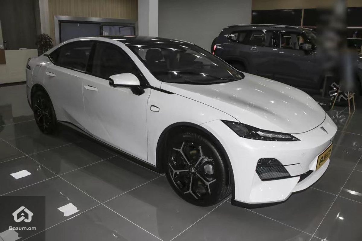 Changan Deepal SL03 - image 8