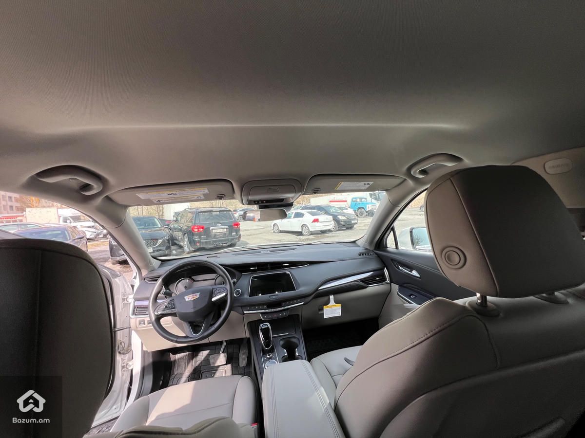 CADILLAC xt4  - image 4