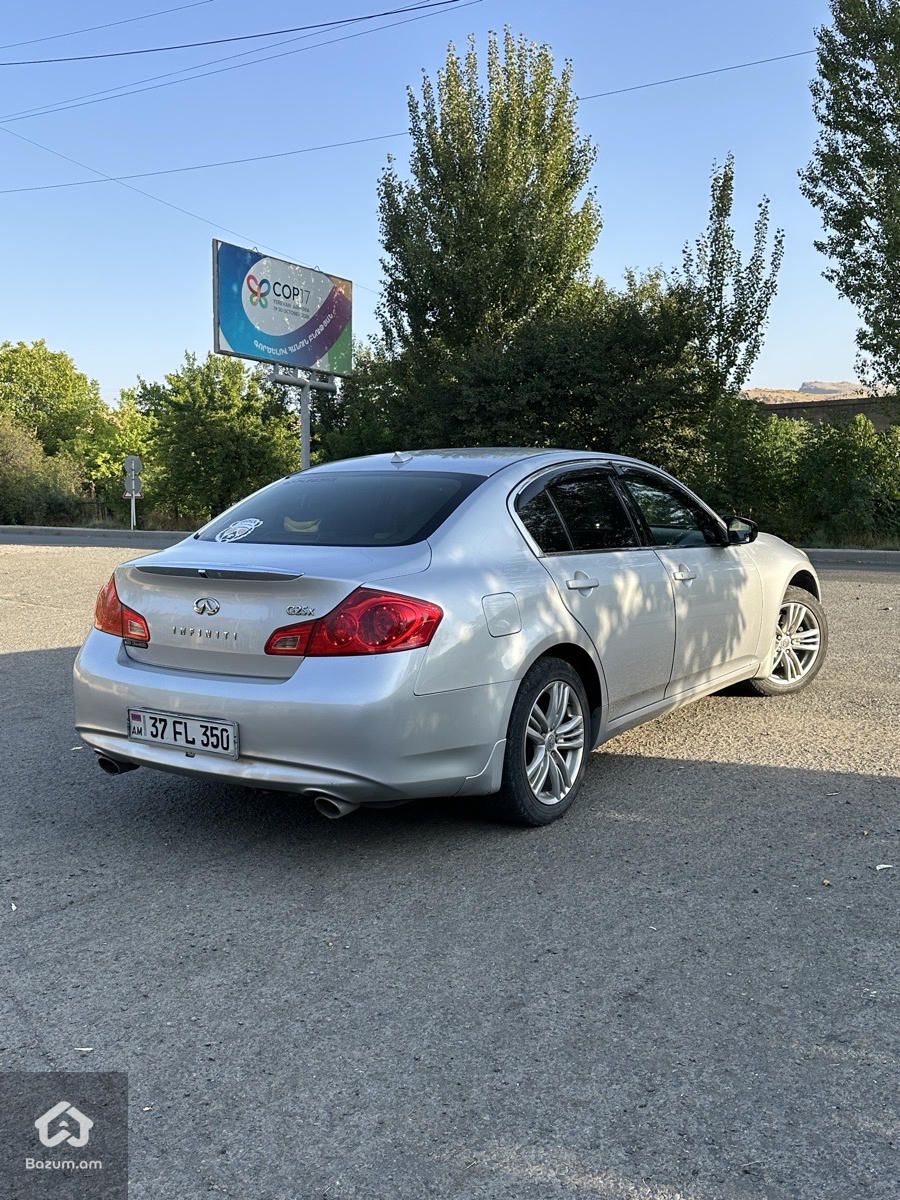 Infiniti G25 2012 - image 4