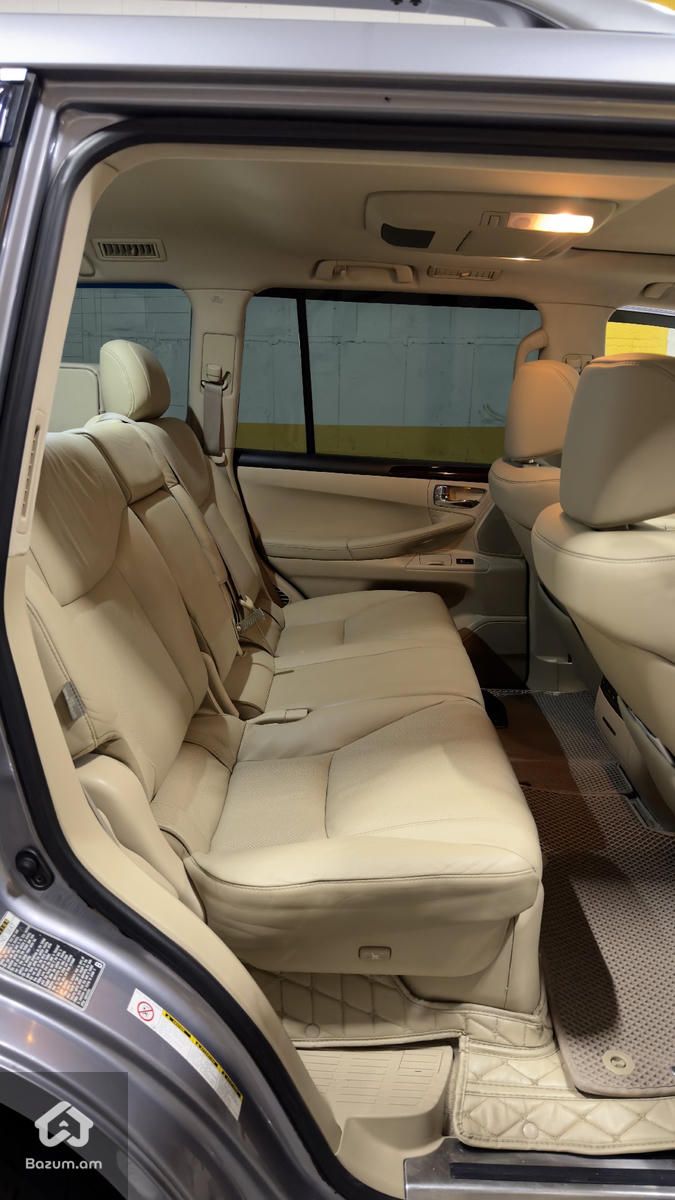 Lexus Lx570 F-Sport - image 9
