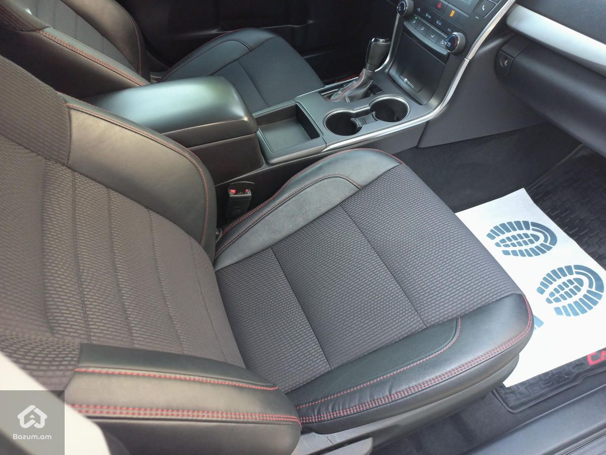 Toyota Camry 2016 - image 18