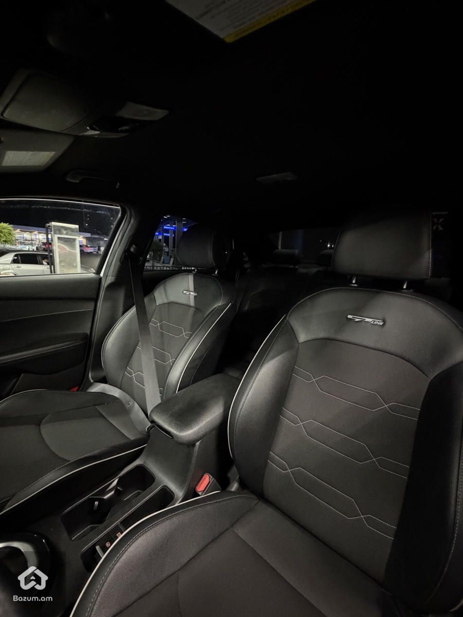 KIA FORTE GT LINE - image 7