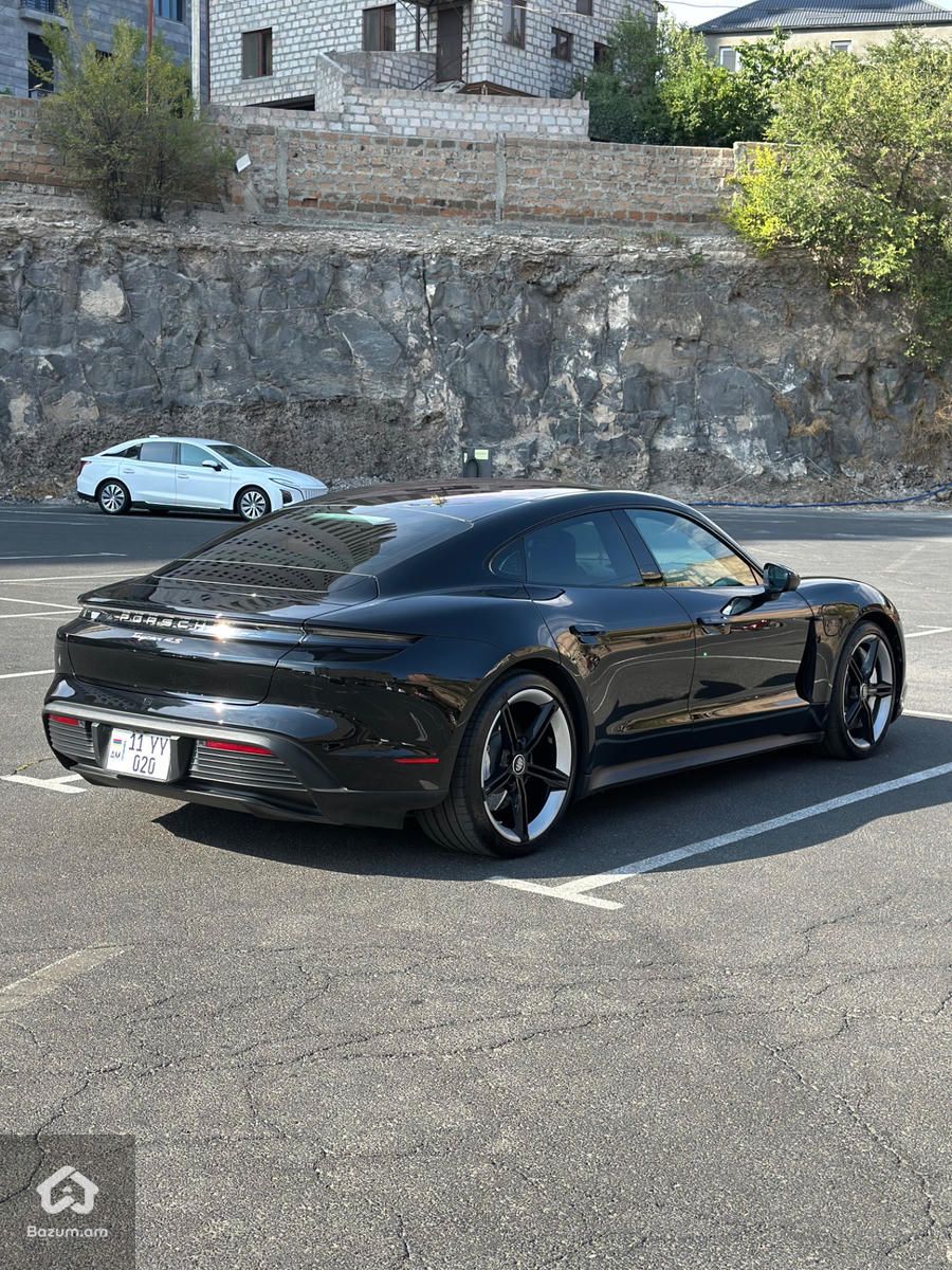 Porsche Panamera 2020 - image 4