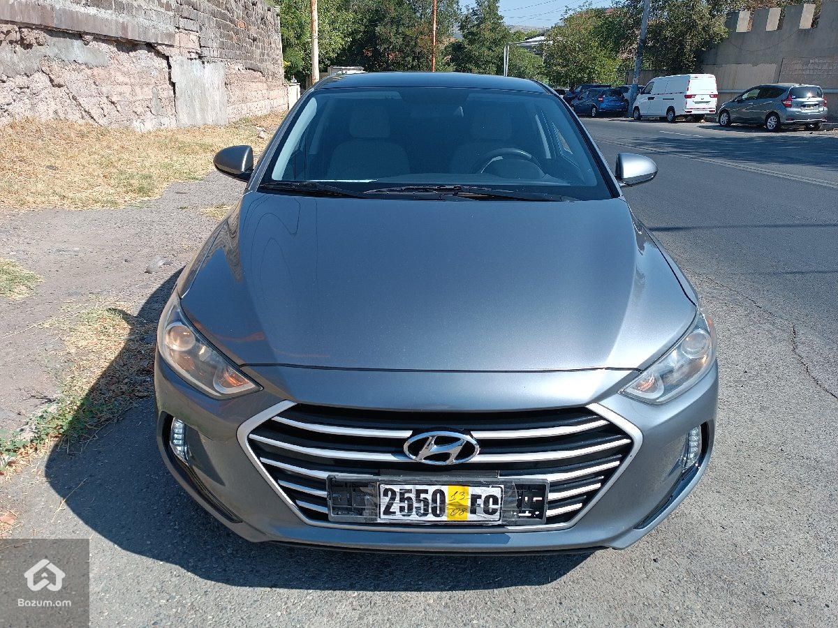 Hyundai Elantra 2017 - image 5