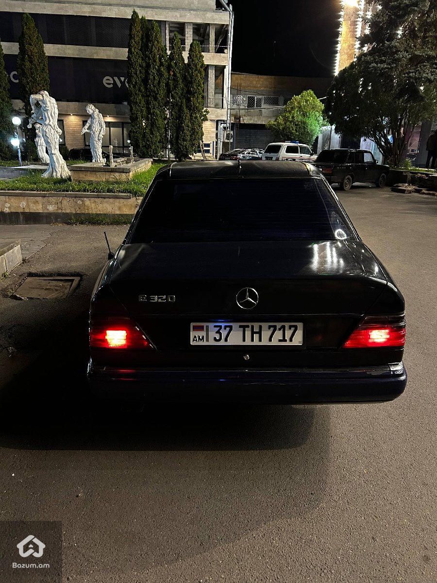Mercedes-Benz E E320 W124 - image 3