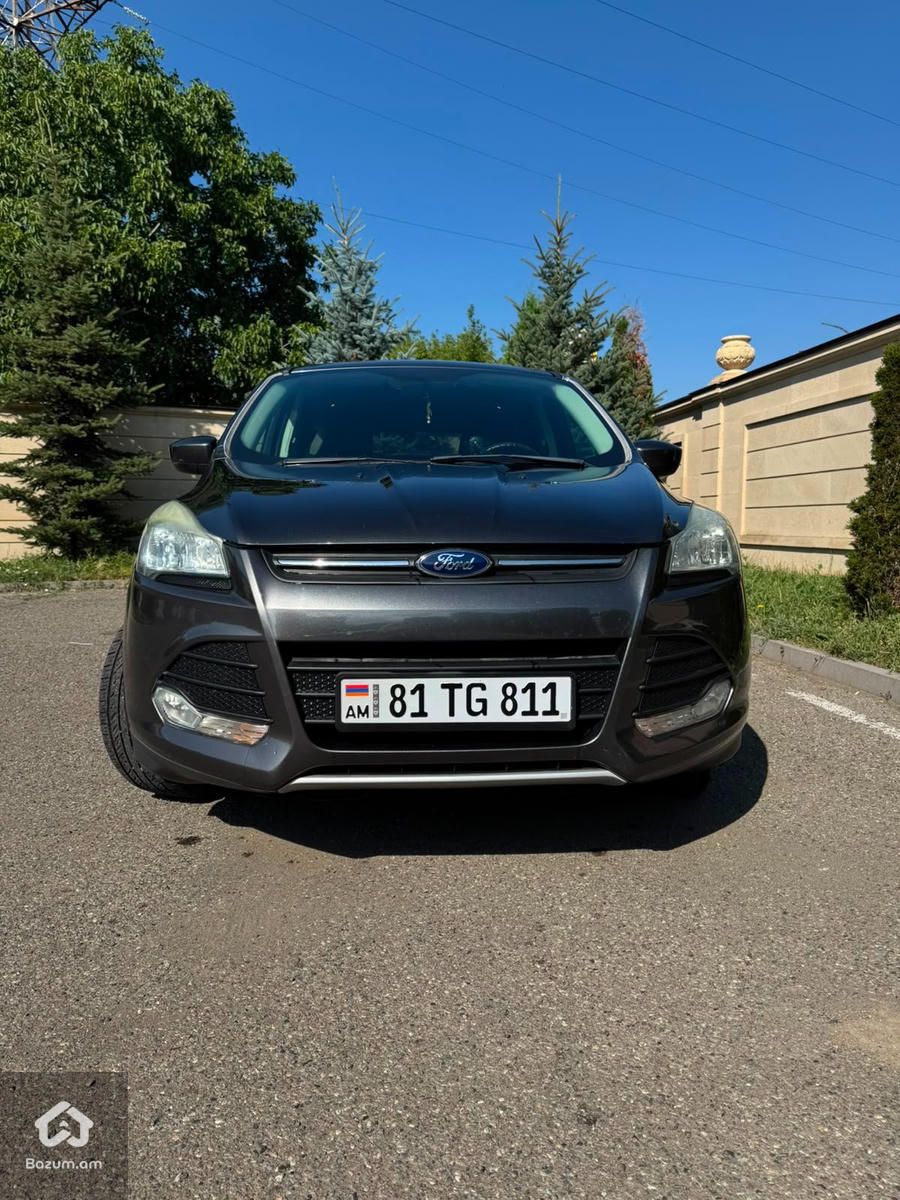 Ford Escape 2015 - image 1