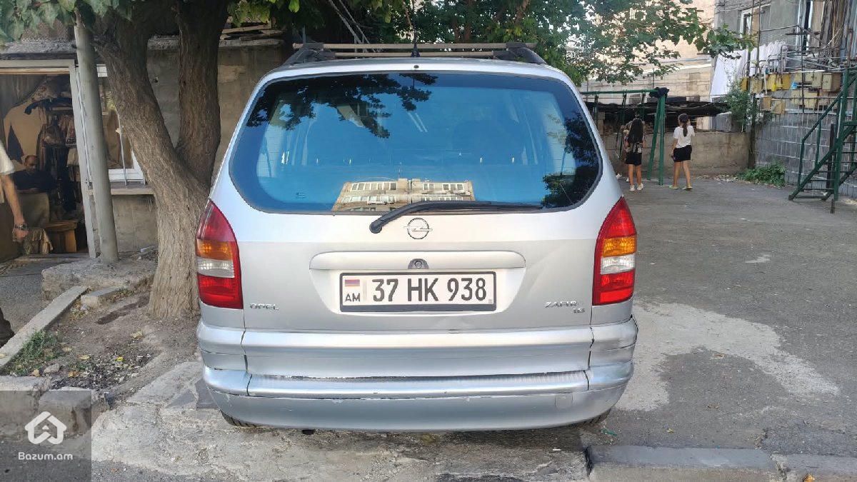 Opel Zafira 2002 - image 4