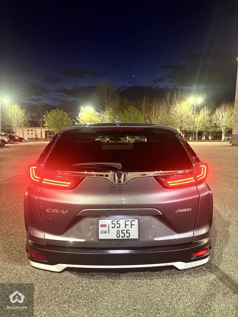 Honda CR-V 2021 - image 1