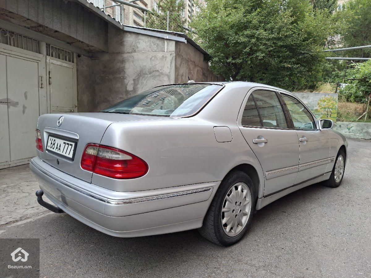 Mercedes-Benz E 320 2000 - image 5