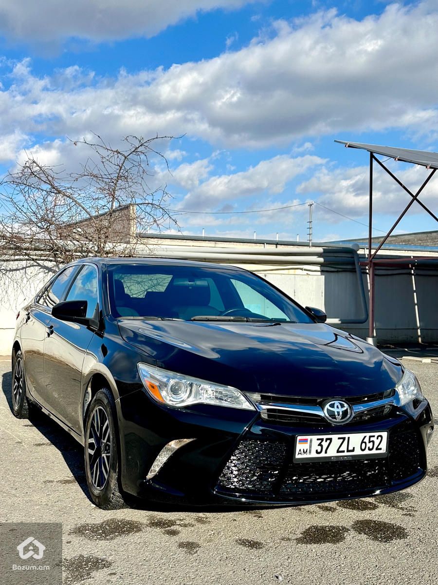 Toyota Camry V55 - image 1