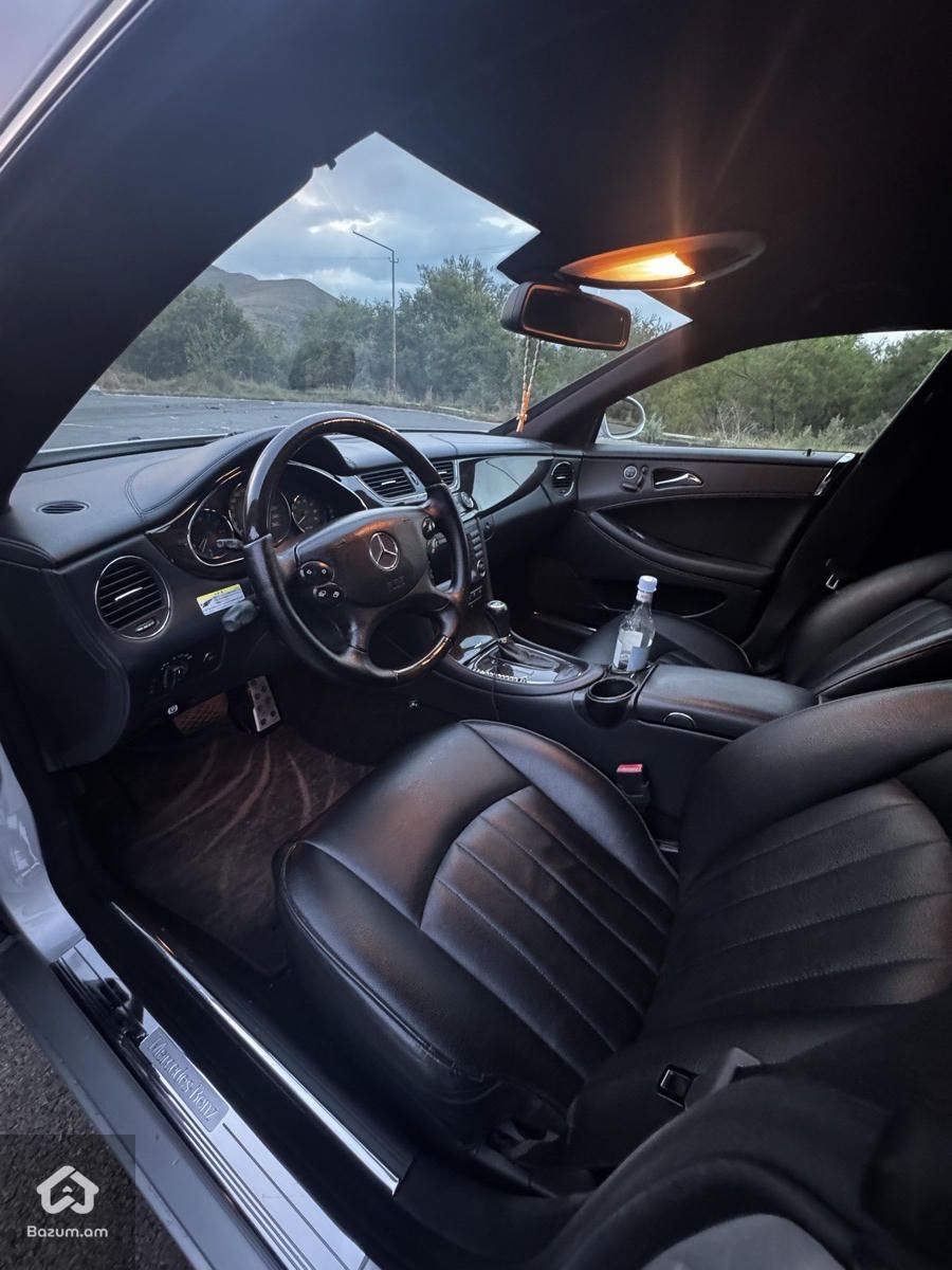 Mercedes-Benz CLS 350 2005 - image 14