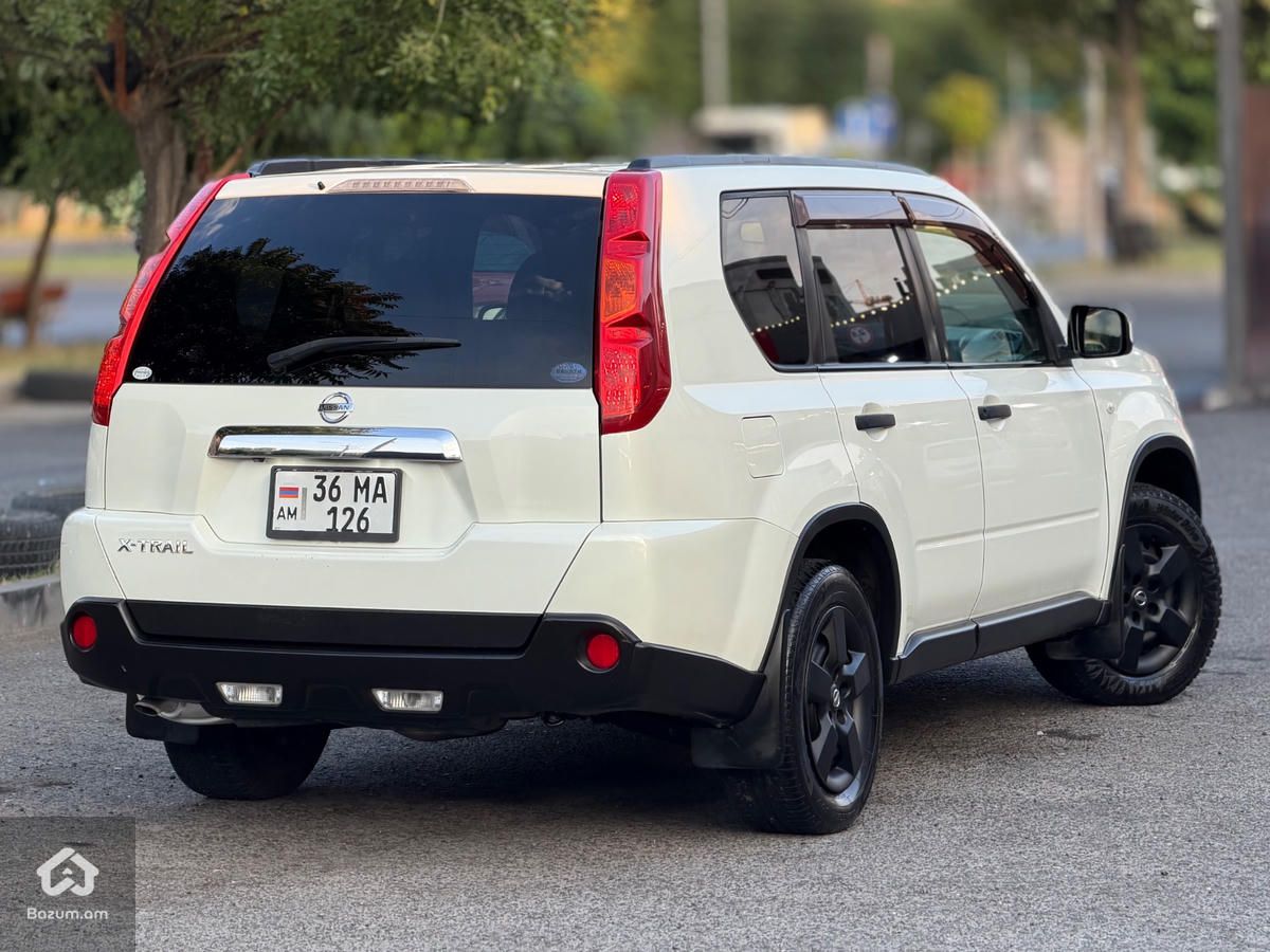 Nissan X-Trail 2009 - image 4