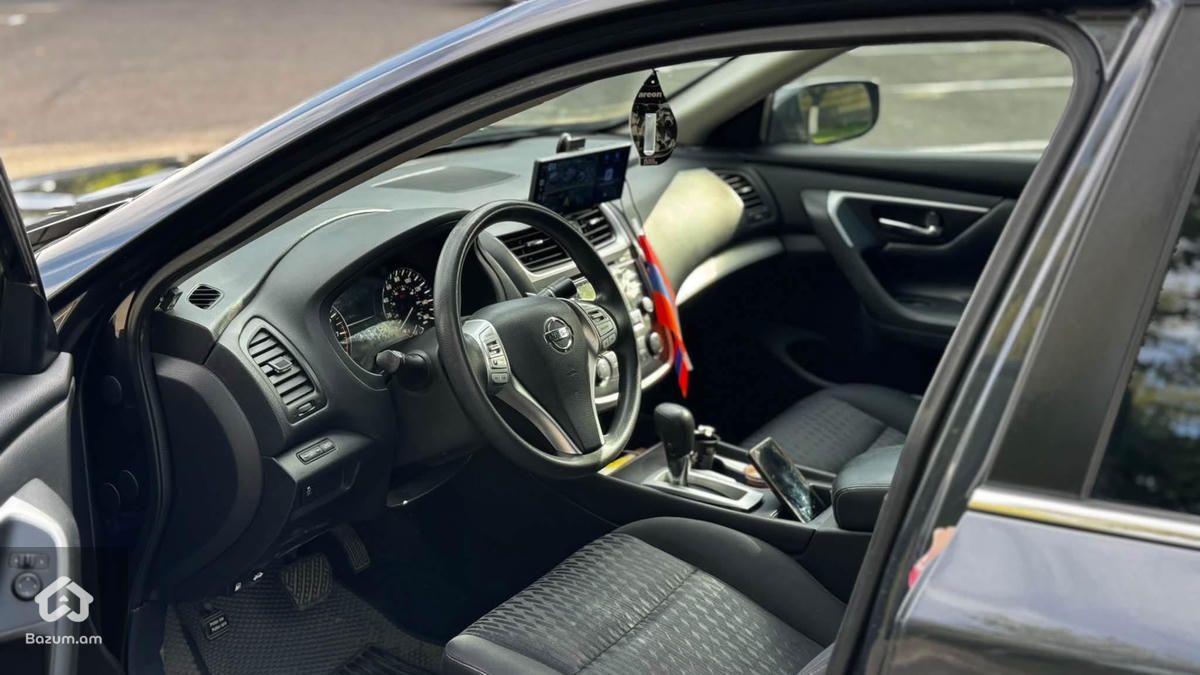 Nissan Altima 2018 - image 7