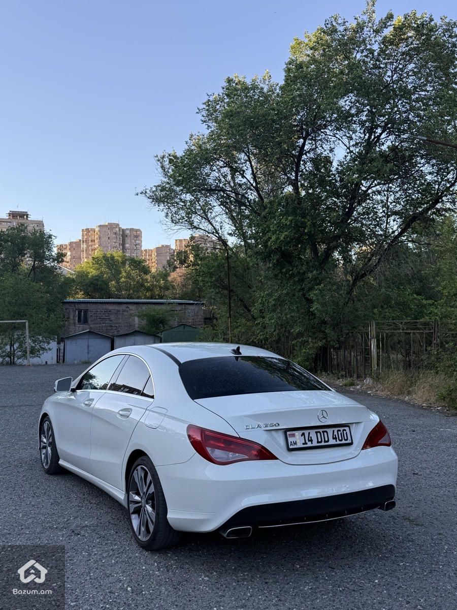 Mercedes-Benz CLA 250 2016 - image 2
