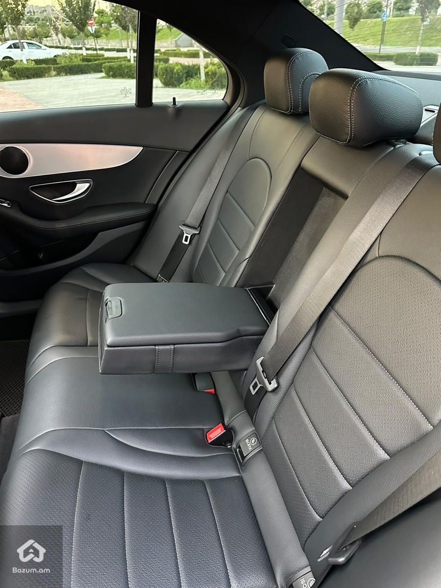 Mercedes-Benz C 300 2018 - image 6