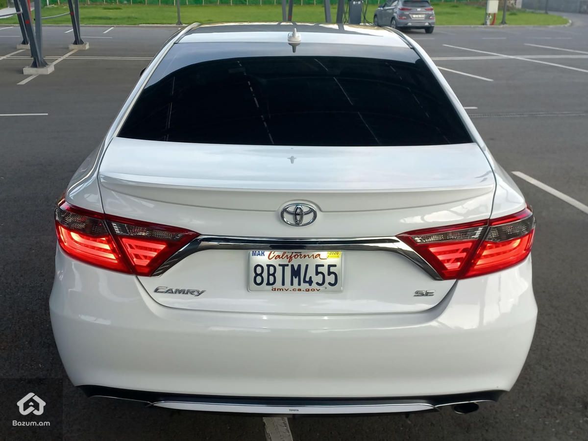 Toyota Camry 2016 - image 4