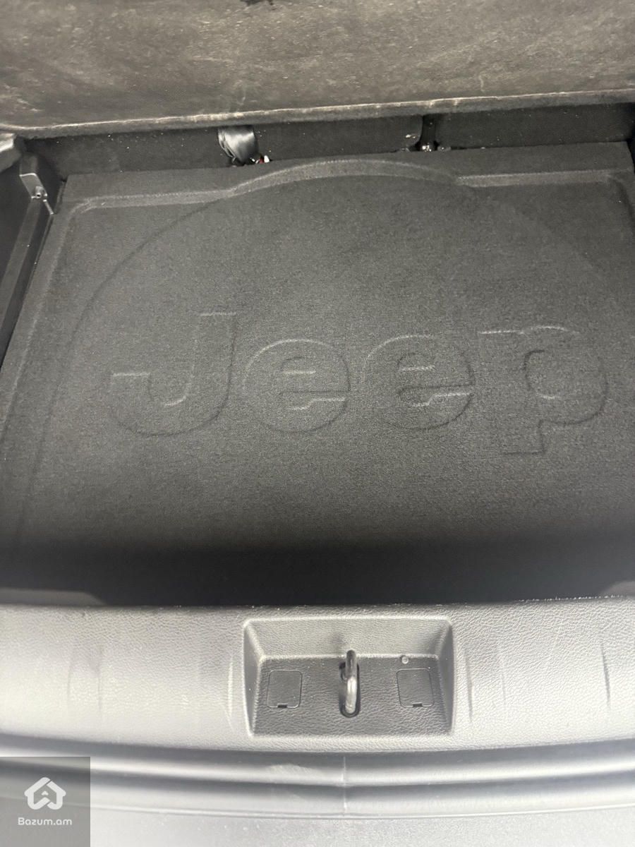 Jeep Renegade latitude 4x4 2020թ. - image 16