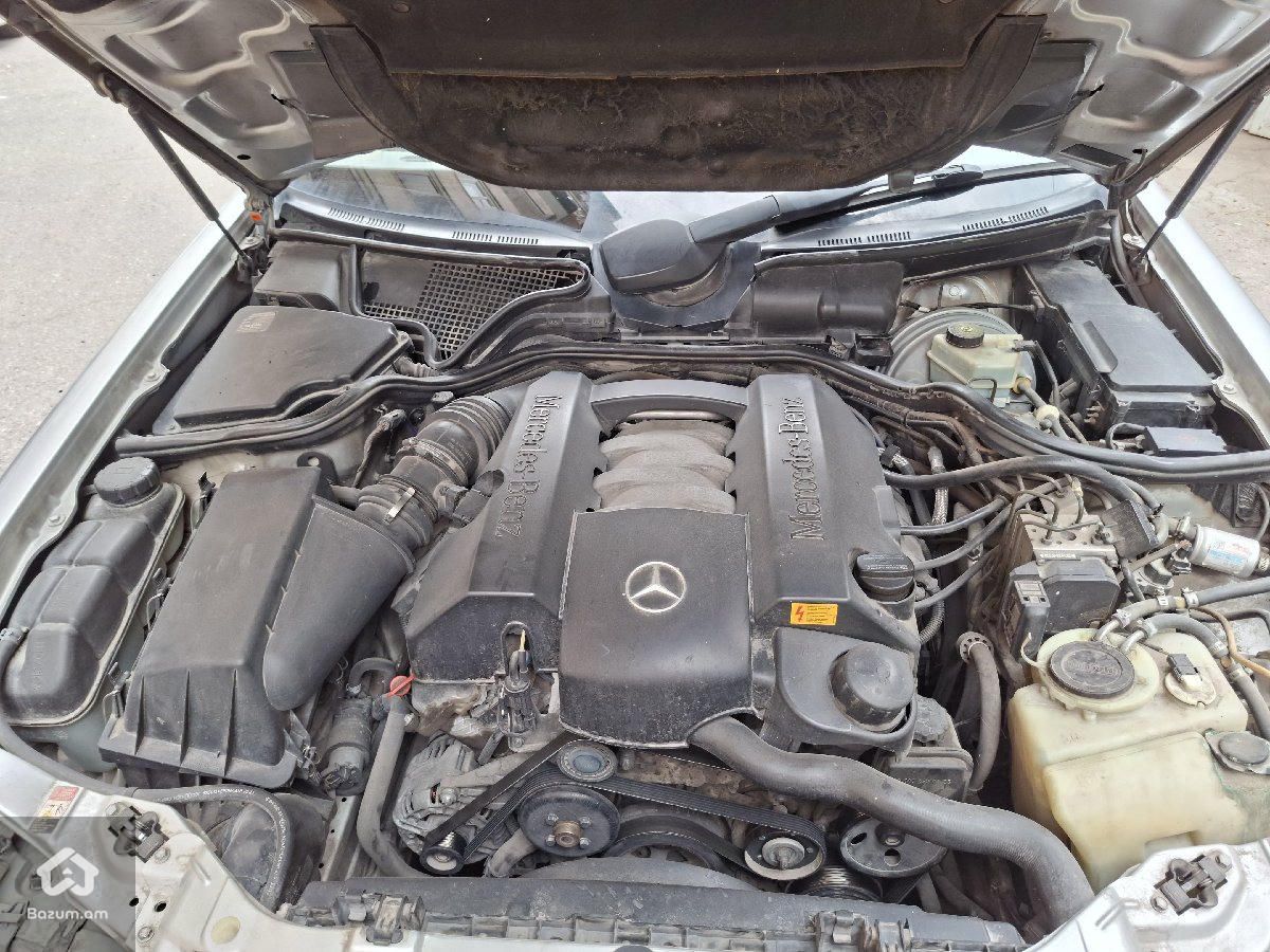 Mercedes-Benz E 320 2000 - image 8