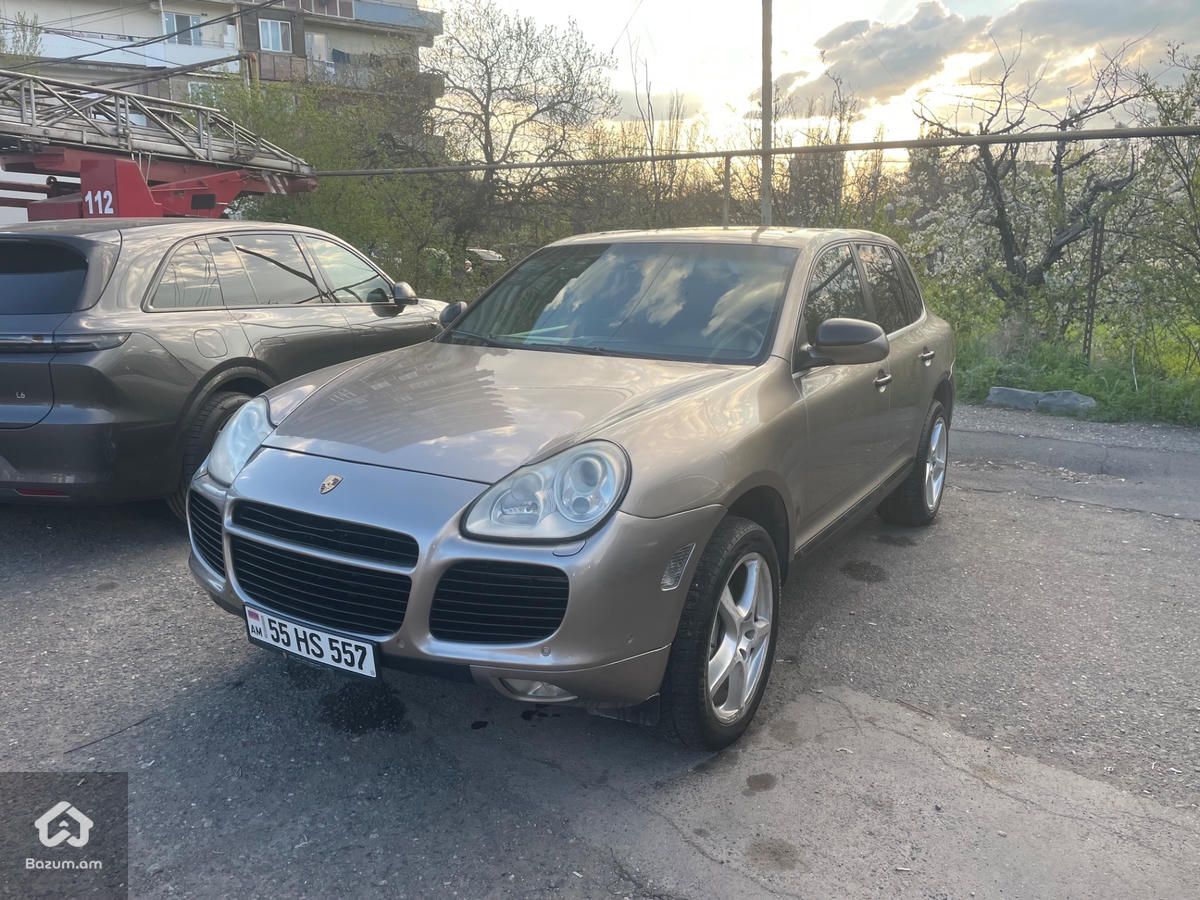 Porsche Cayenne S - image 3