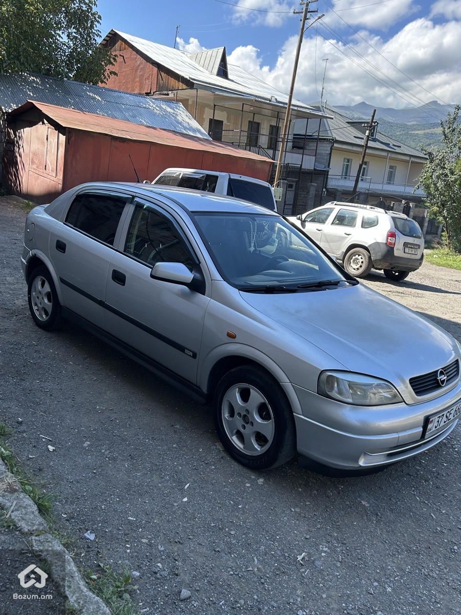 Opel Astra 1998 - image 10