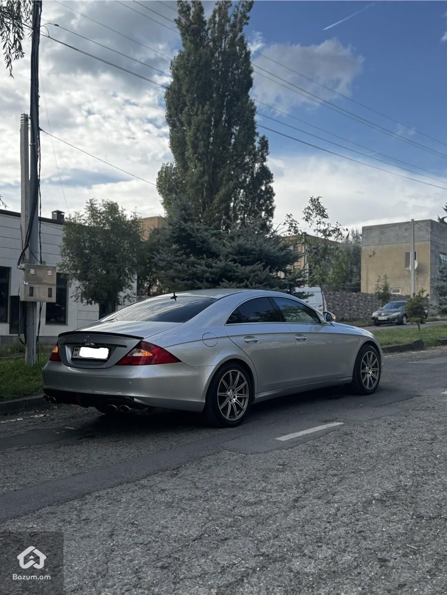 Mercedes-Benz CLS 350 2005 - image 3