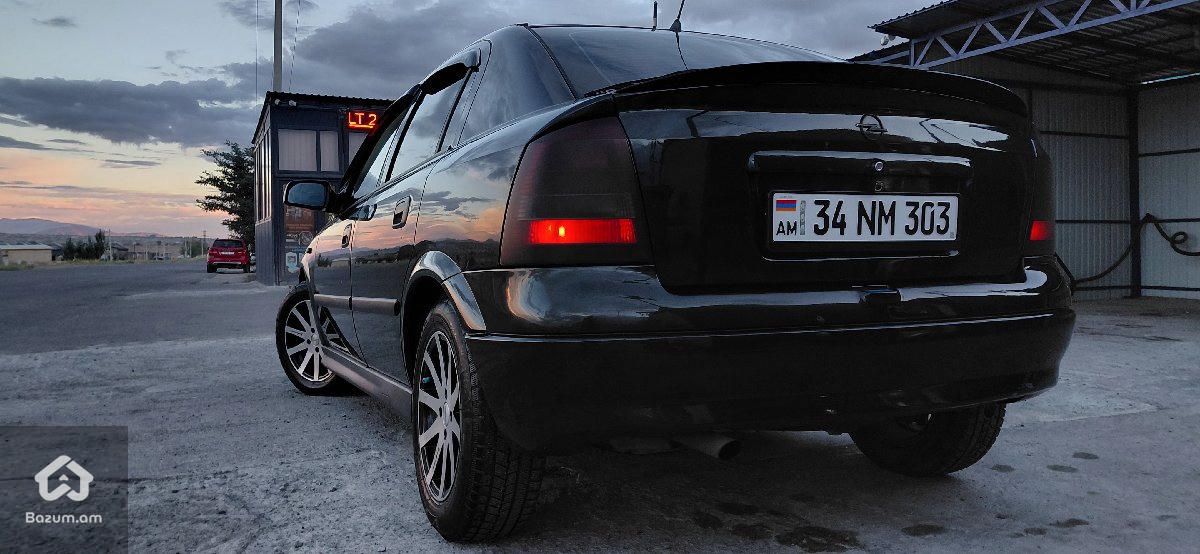 Opel Astra 2000 - image 7