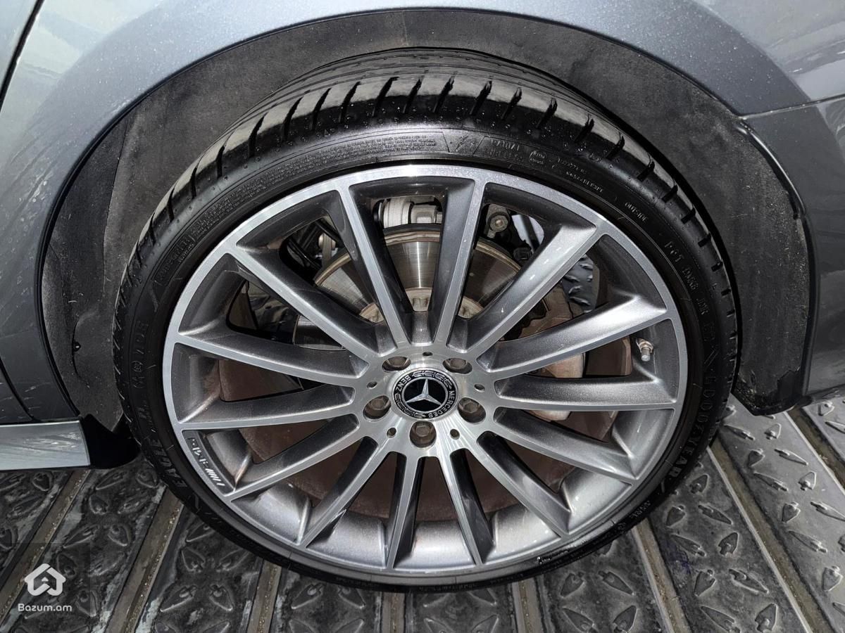 Mercedes Benz E350 AMG Line W213 - image 52