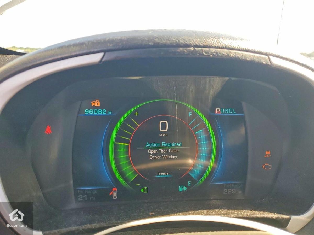 CHEVROLET VOLT 2017 - image 9