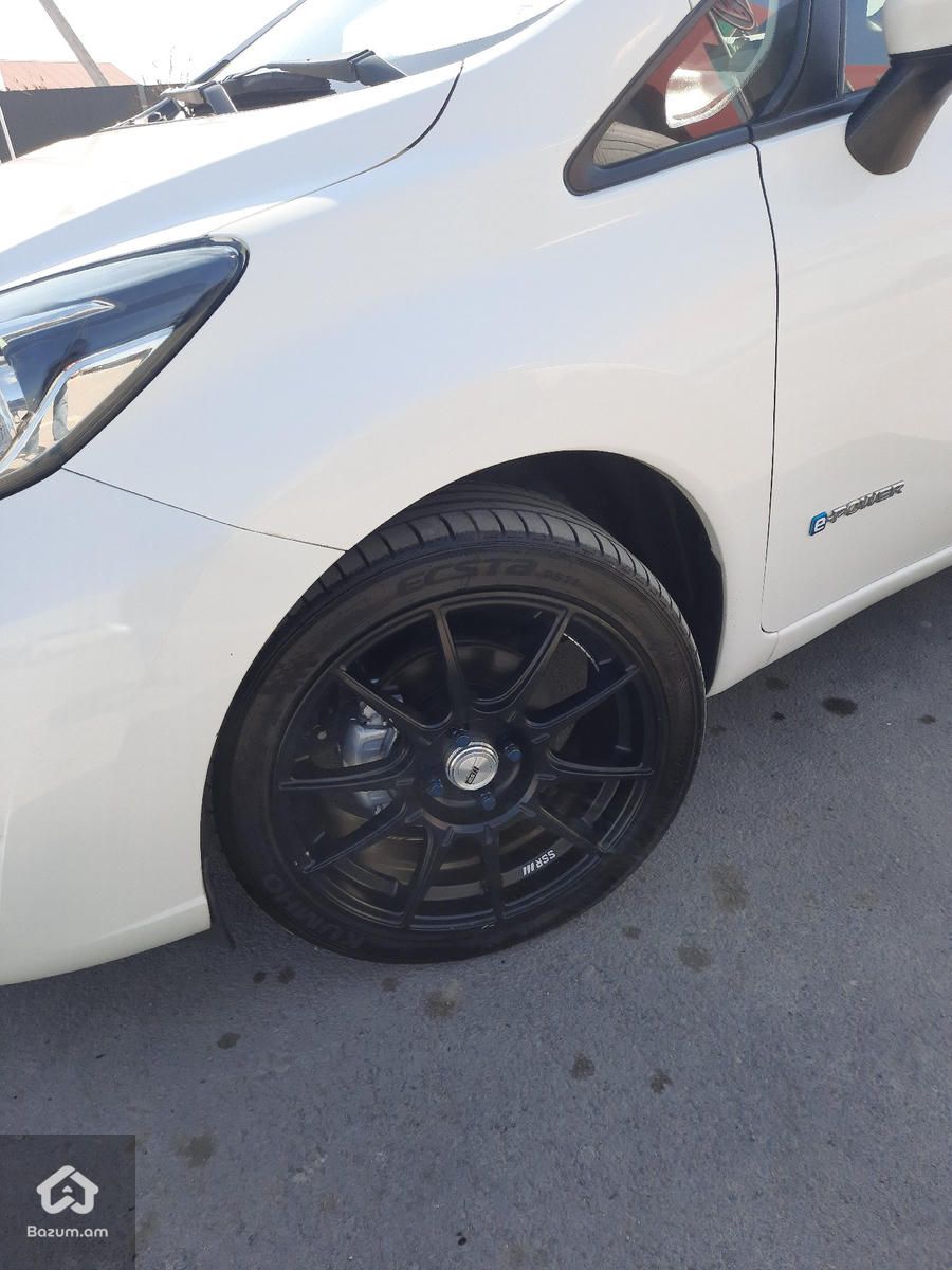Nissan note e-power - image 8