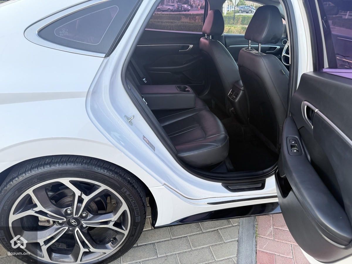 Hyundai Sonata 2020 - image 15
