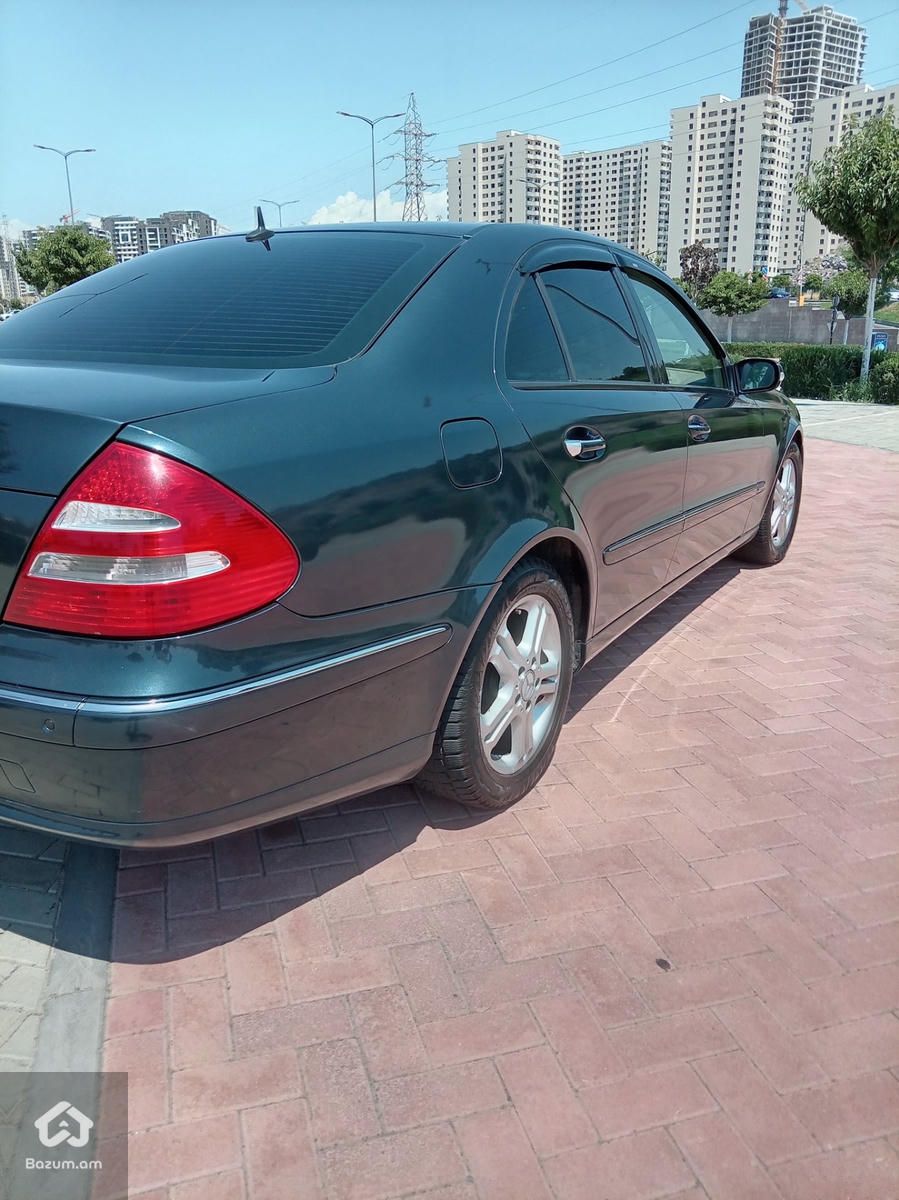 Mercedes-Benz E 240 2002 - image 4