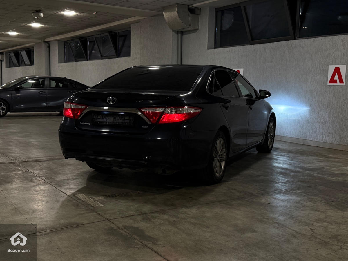 Toyota Camry 2017 - image 4