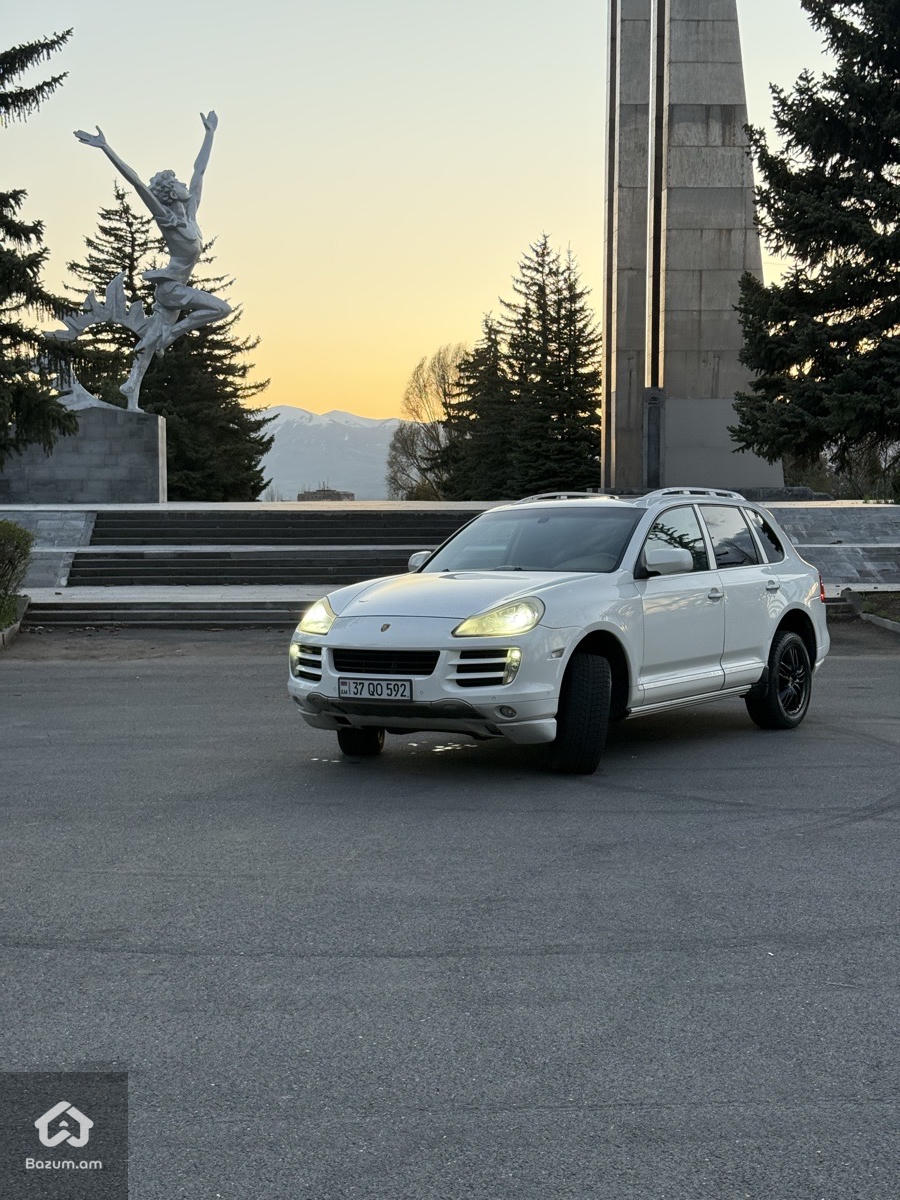 Porsche Cayenne 2007 - image 3