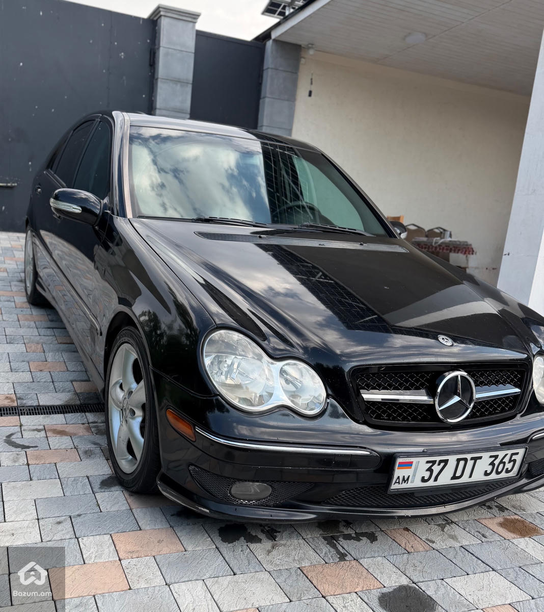 Mercedes-Benz C 230 2006 - image 2