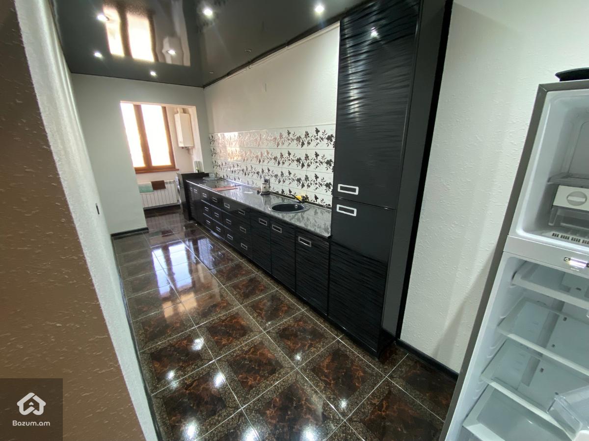 Տրվում է վարձով տաք և հարմարավետ բնակարան  - image 12