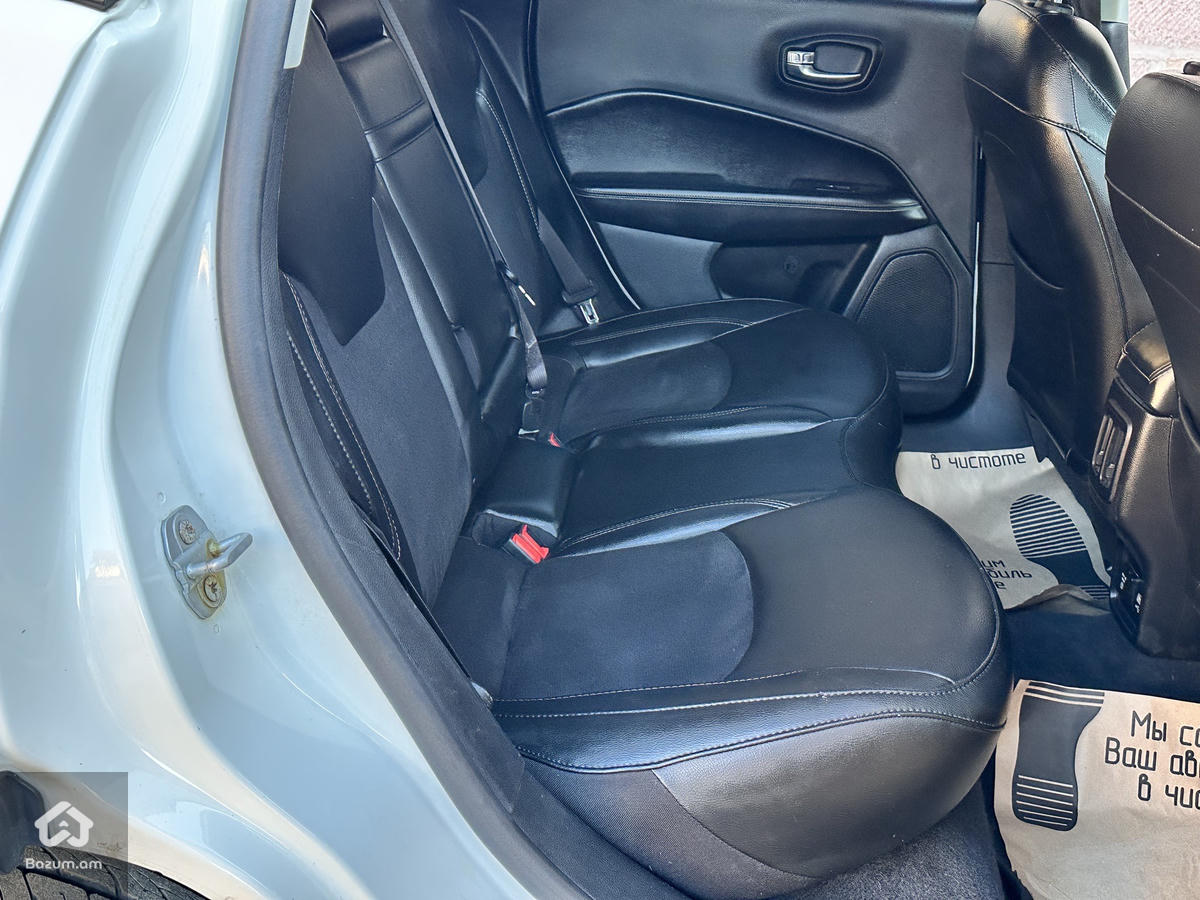 JEEP COMPASS - image 16