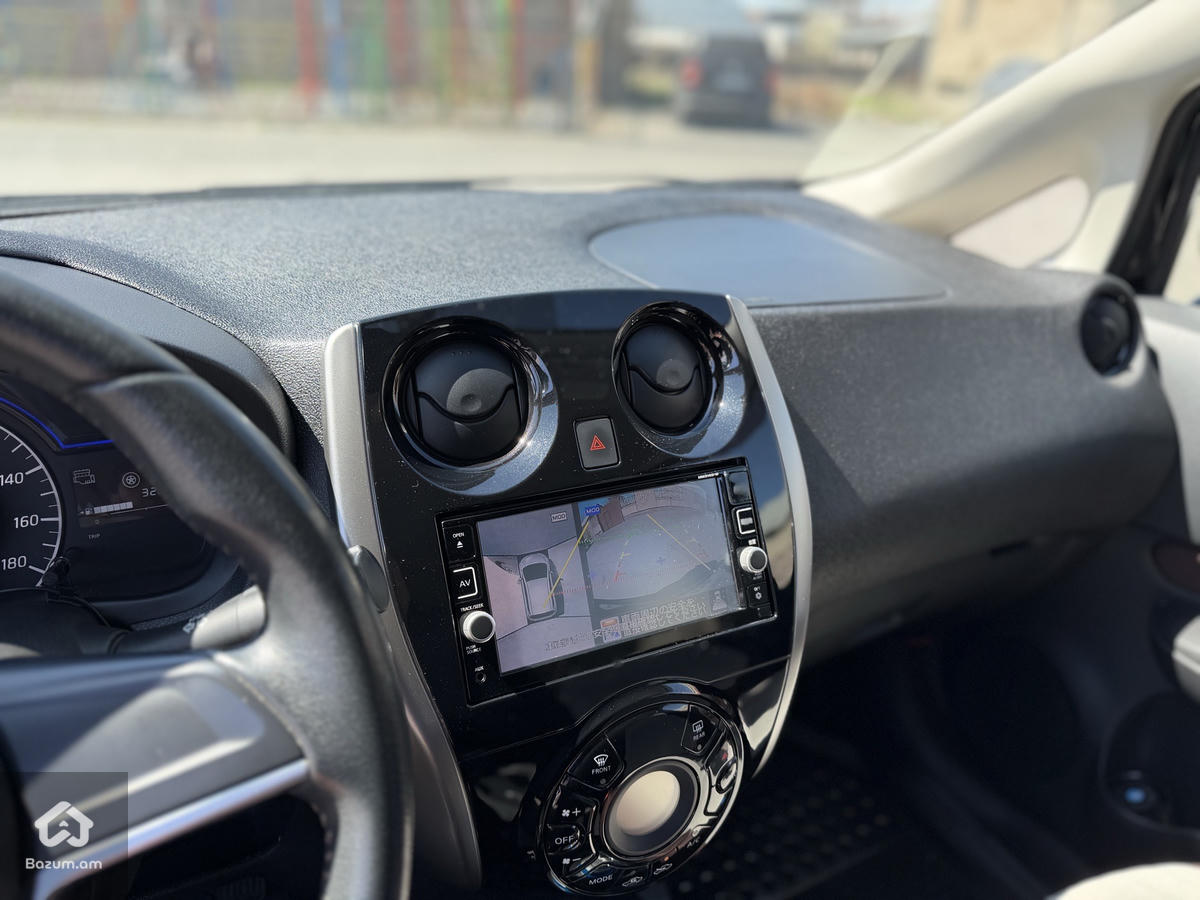 Nissan Note e-power - image 8