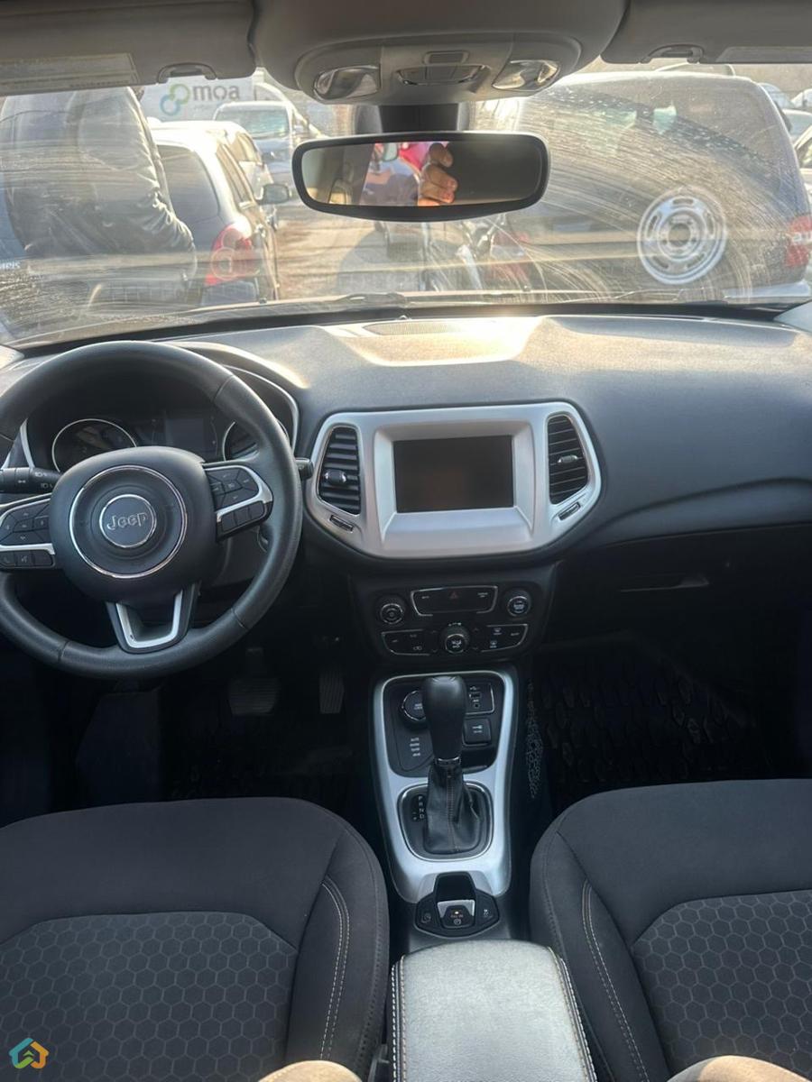 Jeep Compass - image 6