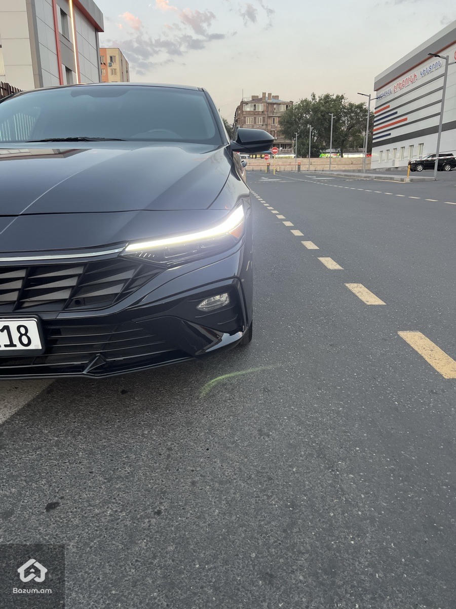 HYUNDAI ELANTRA 2025 - image 14