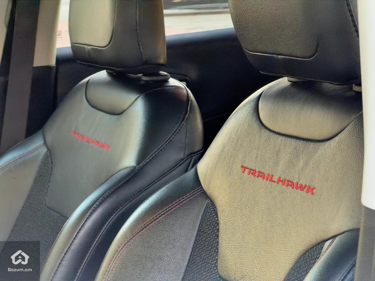 Jeep Compass Trailhawk  - image 12