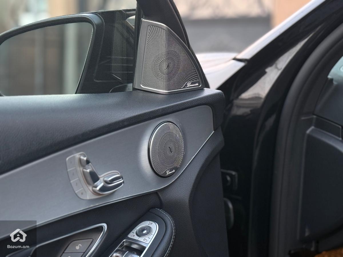 Mercedes W205  - image 14