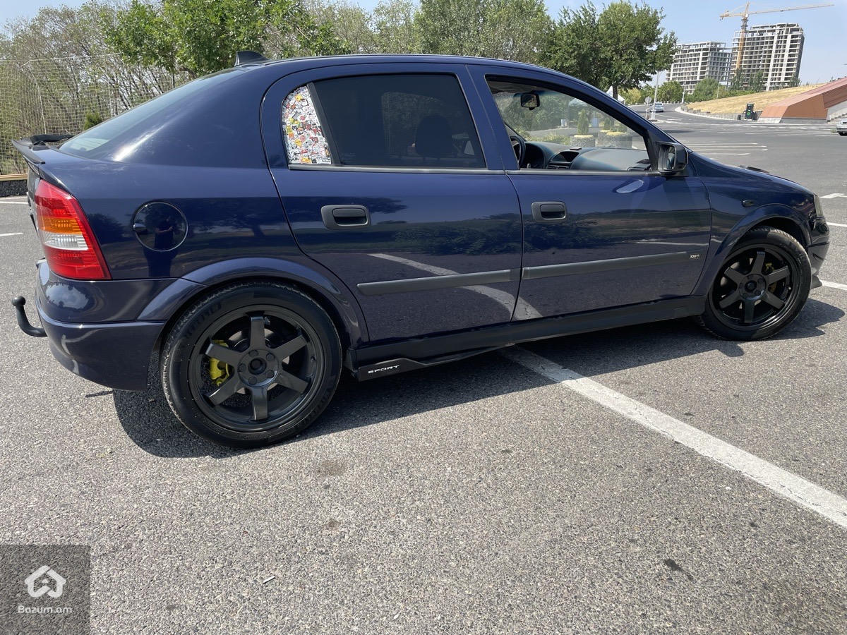 Opel Astra 1999 - image 3
