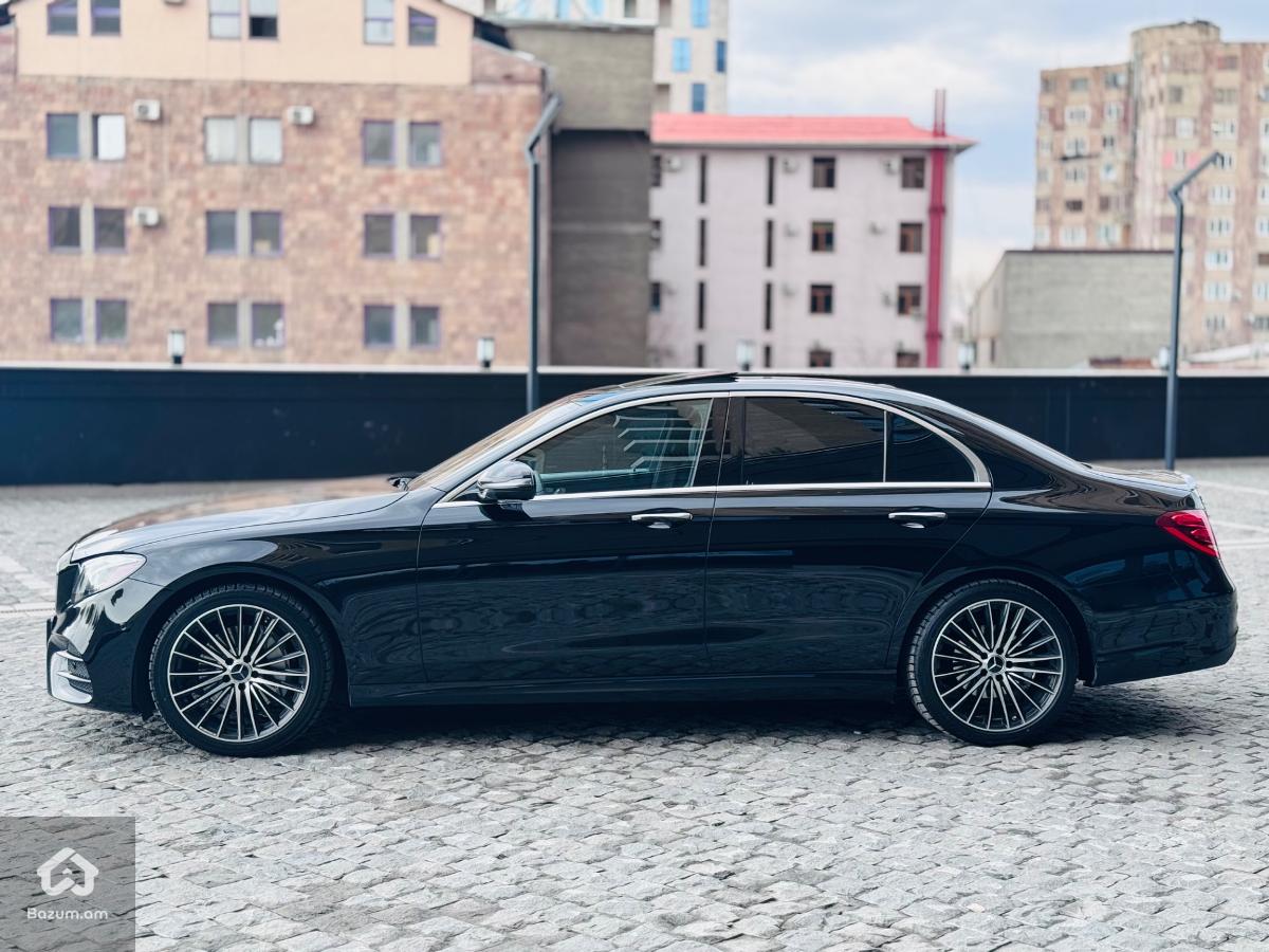 Mercedes-Benz - image 3